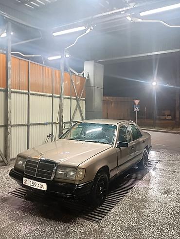 Продажа авто: Mercedes-Benz W124: 1989 г., 2.3 л, Механика, Бензин, Седан — 2