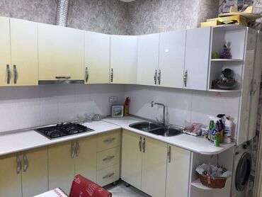 Uzunmüddətli kirayə mənzillər: Razin Aygun mola yaxın 12 mertebeli binanın 8-ci mərtəbəsində -da lalafo.az — 5 Uzunmüddətli kirayə mənzillər: Razin Aygun mola yaxın 12 mertebeli binanın 8-ci mərtəbəsində — 5