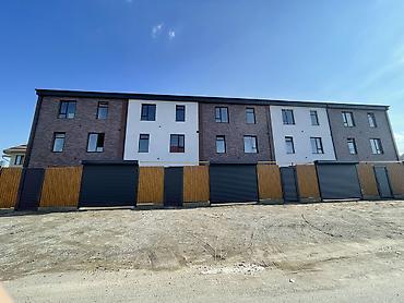 Продажа таунхаусов: 🔥🔥🔥Продаётся таунхаус в мкр Тунгуч 160 м² на 3 — 1