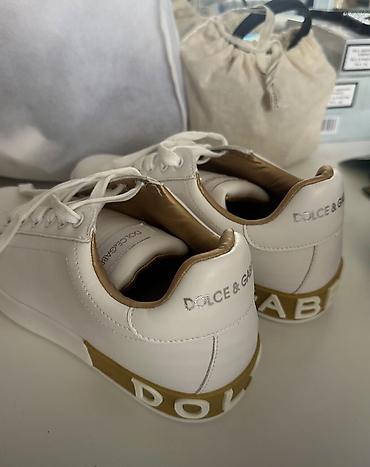 Krasofkalar və idman ayaqqabıları: Dolce & Gabbana ağ rəngli kişi/kadın krossovkaları 55azn alinib - — 3
