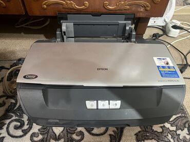 Принтеры: 2 принтера Epson r270 цветные В рабочем состоянии Нужно заменить