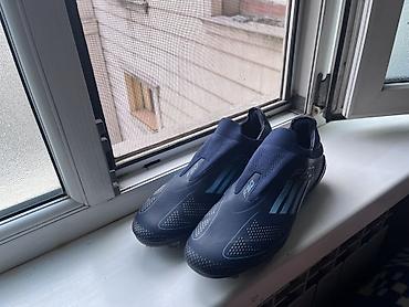 Butslar: Butslar Adidas, Ölçü: 42, Yeni — 2