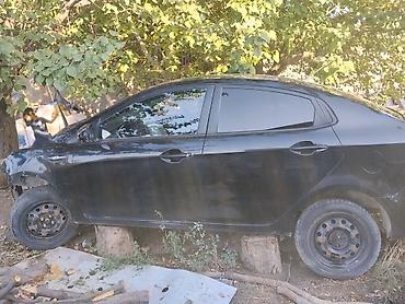 bmw 1 8: Kia Rio: 2015 г., Седан — 5