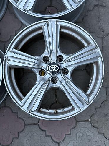 Диски: Литые Диски R 17 Toyota, Комплект, отверстий - 5, Б/у — 2
