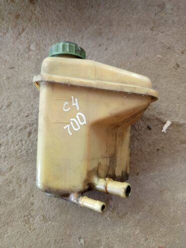 Другие детали салона: C4 — 11