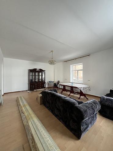 Долгосрочная аренда домов: 300 м², 7 комнат, Забор, огорожен, Подвал, погреб, Кондиционер — 2