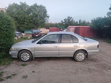 Транспорт: Nissan Primera: 1992 г., 1.8 л, Механика, Бензин, Седан — 1