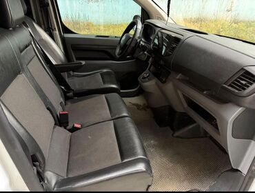 Citroen: Citroen Jumpy: 2017 г., 2 л, Автомат, Дизель, Фургон — 11