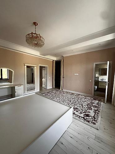 flat osh: Продается 3х уровневый Таунхаус❗️ 📍 Адрес: 7 апреля/ Магистраль 📐 — 7
