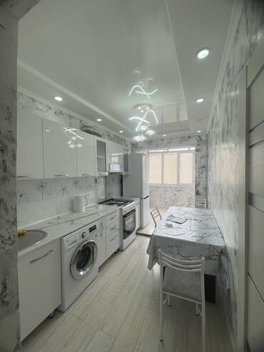 дом ак жар: 3 комнаты, 82 м², Индивидуалка, 4 этаж, Евроремонт