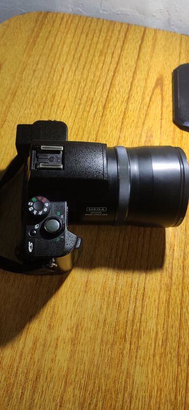 Фотоаппараттар: Фотоаппарат Panasonic оптика Leica в комплекте зарядка