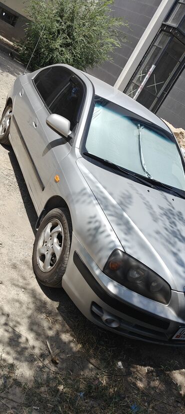 рассрочку автомобил: Hyundai Elantra: 2004 г., 1.6 л, Автоматические, Бензин, Седан
