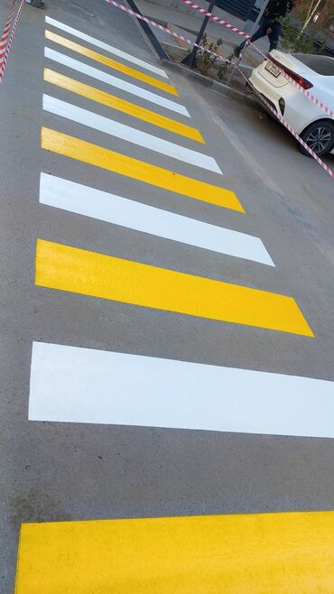 краска дорожная купить: Нанесение дорожной разметки под ключ - Разметка для дворов, парковок