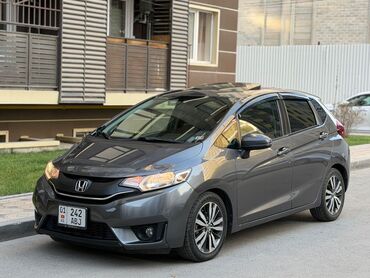 Honda: Honda Fit: 2015 г., 1.5 л, Вариатор, Бензин, Хэтчбэк — 3