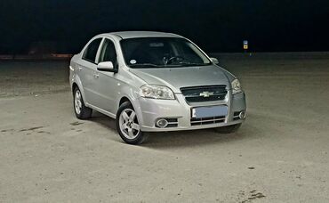 Chevrolet Aveo: 1.4 l | 2006 il | 219000 km Sedan