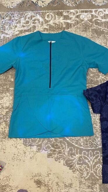 Tibbi geyim: Tibbi forma dəsti - Ağ həkim xalatı: dizə qədər uzunluq, arxada — 6