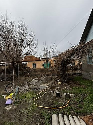 Продажа коттеджей и домов: Продается уютный дом на участке 3 сотки Продается компактный и теплый — 9