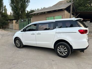 авторынок германии бу: Kia Carnival: 2018 г., 2.2 л, Автомат, Дизель, Вэн/Минивэн