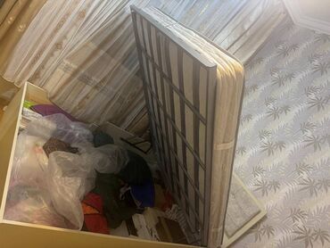 Yataq otağı dəstləri: İki nəfərlik çarpayı və döşək dəsti - Ölçü: təxmini 160x200 sm — 13