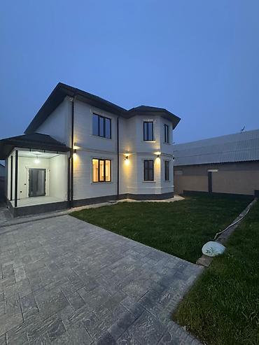 Продажа коттеджей и домов: Продается двухэтажный частный дом Площадь дома: 200 м² Площадь — 12