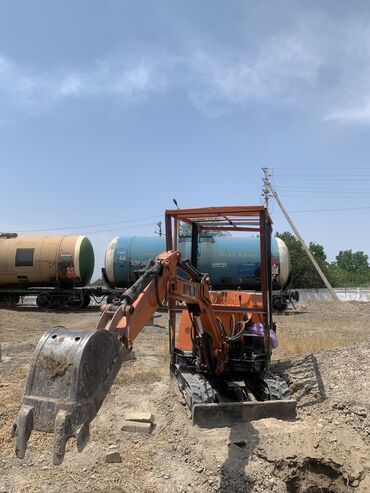 Экскаваторы: Экскаватор, Гусеничный — 4