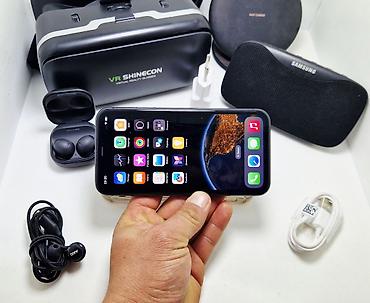 Apple iPhone: IPhone 11 Pro, Б/у, 128 ГБ, Черный, Наушники, 90 % — 17