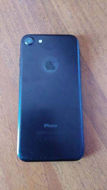 IPhone 7, Б/у, 32 ГБ, Черный, Защитное стекло, Чехол, 80 %