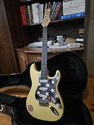 Elektro gitaralar: Elektron gitara, 6 sim, İşlənmiş, Ünvandan götürmə, Pulsuz çatdırılma — 10