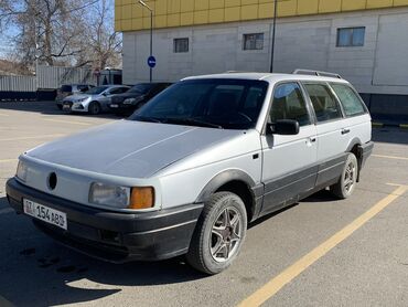 Volkswagen: Volkswagen Passat: 1993 г., 1.8 л, Механика, Бензин, Универсал