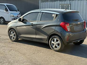 Chevrolet: Chevrolet Spark: 2017 г., 1 л, Автомат, Бензин, Хэтчбэк — 2