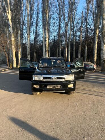 тракторы 82 1: Toyota BX: 2001 г., 4.7 л, Автомат, Газ, Внедорожник