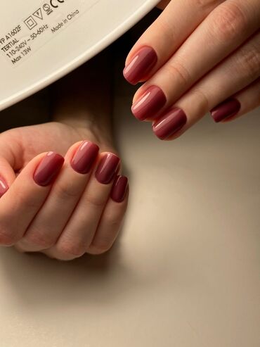 Manikür, pedikür: Manikür, Gellak, şellak, Salonda — 4