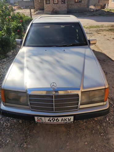 машины из кореи: Mercedes-Benz 230: 1988 г., 2.3 л, Механика, Бензин, Седан