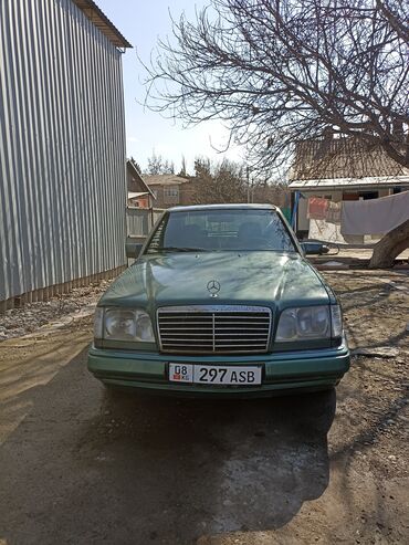 мерседес cla: Mercedes-Benz 220: 1994 г., 2.2 л, Автомат, Газ, Седан