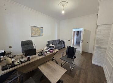 Ofislər: Salam.Şəhərin mərkəzində Nəsimi rayonu Koala parkın yaxınlığında 1 -ci -da lalafo.az — 9 Ofislər: Salam.Şəhərin mərkəzində Nəsimi rayonu Koala parkın yaxınlığında 1 -ci — 9