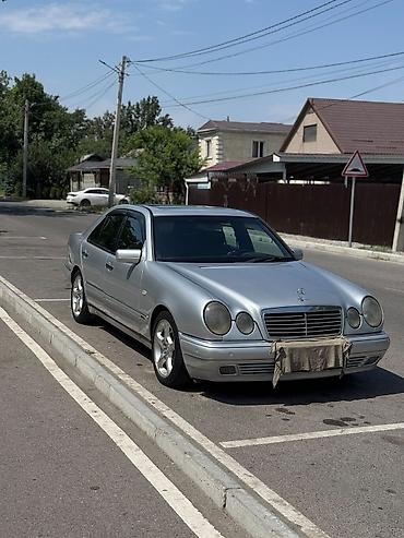 mb 220: Mercedes-Benz E-Class: 1996 г., 4.2 л, Автомат, Бензин, Седан — 5