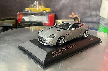 model 1: Aston Martin, 2004 il, 1:43, Dəmir, Ödənişli çatdırılma — 9