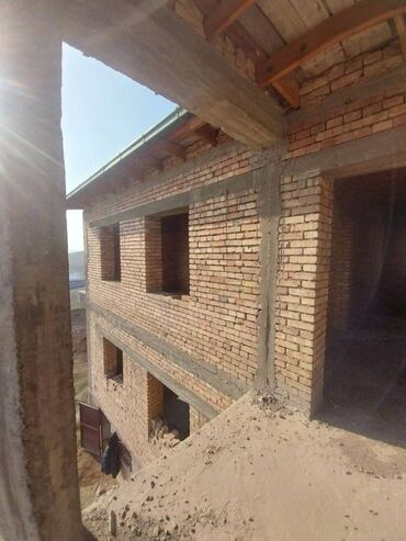 Продажа домов: Хонаи фуруши дар Хисор 2 этажа, 3 подвал, 6 дар хона. (4 та спальни, 2 — 8