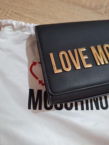 Torbe: Love Moschino crna original torbica s lančićem Prelepa crna elegantna — 13