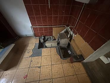 Аренда цехов, заводов и фабрик: Сдаю дом под бизнес район ГЭС 2 Алматинская 171 ранее был швейный цех — 12