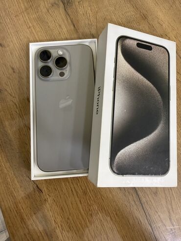 айфон за 15 тысяч: IPhone 15 Pro, Колдонулган, 256 ГБ, Natural Titanium, Коргоочу айнек, Каптама, Кабель, 98 %