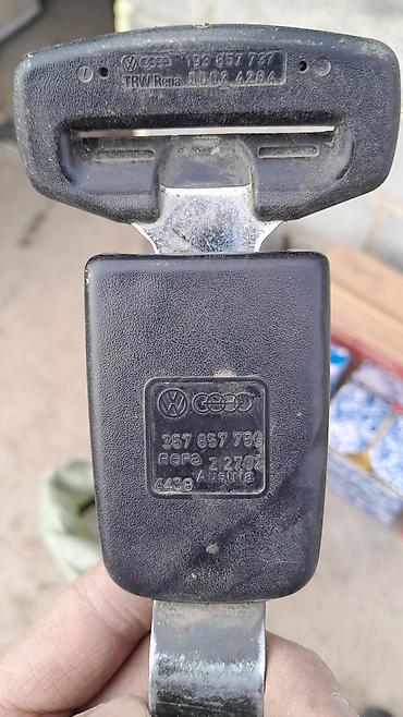 Volkswagen: Volkswagen Passat: 1982 г., 1.6 л, Механика, Бензин, Седан — 57