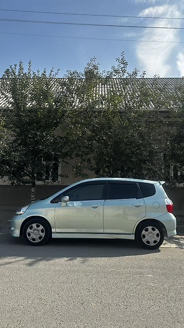 forester 2003: Honda Fit: 2003 г., 1.5 л, Автомат, Бензин, Хэтчбэк — 1