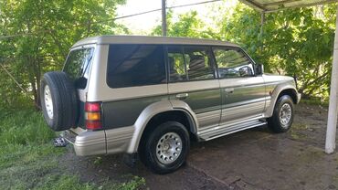 Mitsubishi: Mitsubishi Pajero: 2.5 l | 1992 il 30000 km Ofrouder/SUV — 3