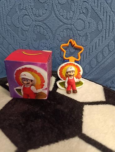 Oyuncaq fiqurlar: Super Mario fiquru – McDonald’s Happy Meal seriyasından oyuncaq. - — 1