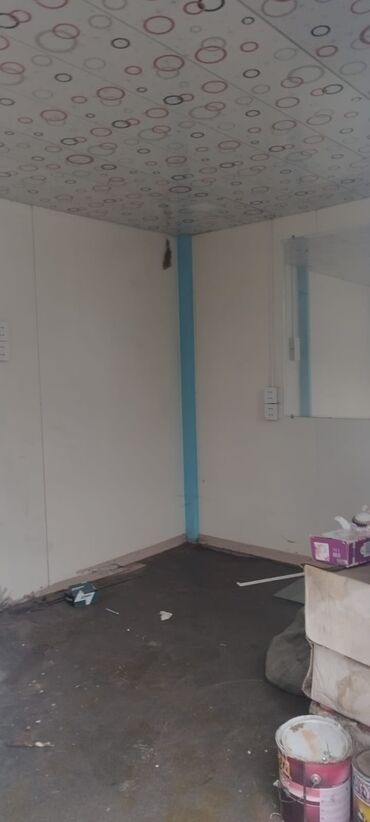 Konteynerlər: Satılır: Prefabrik/panel ev-konteyner • Korpus: Sendviç panel — 4