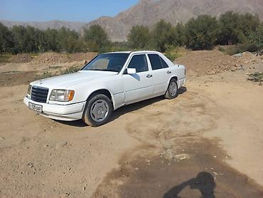 k5 2011: Mercedes-Benz E-Class: 1993 г., 2 л, Автомат, Бензин, Седан — 2