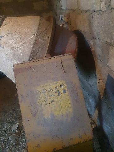 laqonda 2 2230: Beton qarışdıran nol fazadı Polşa istesalıdı Cox az işlənib — 6
