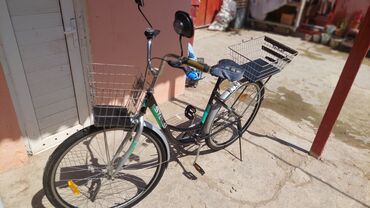 velosipedler 28: İşlənmiş Şəhər velosipedi Stels, 28", Ünvandan götürmə