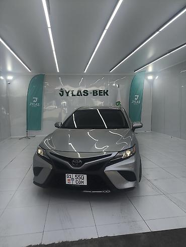 Toyota: Toyota Camry: 2018 г., 2.5 л, Автомат, Бензин, Седан — 5